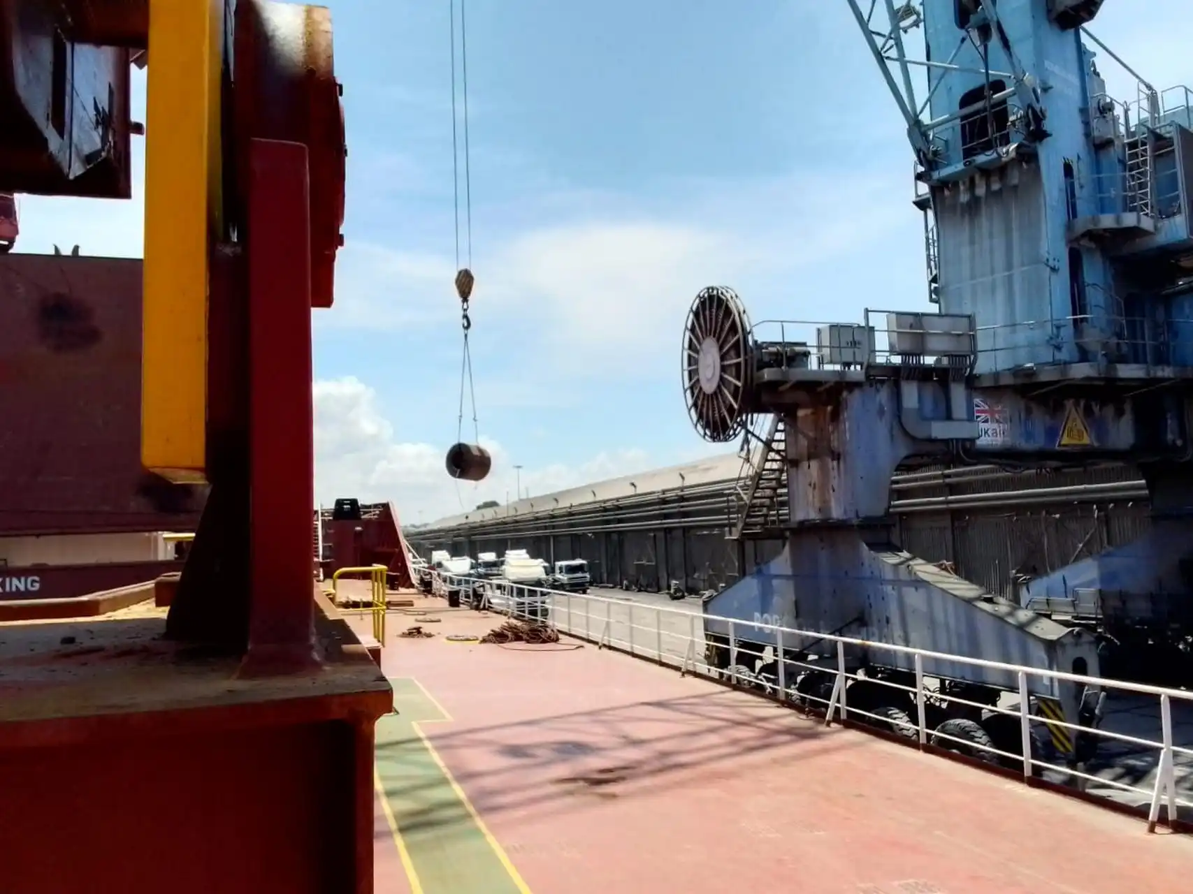 Cargo being loaded under expert supervision – Mercury Marine Services